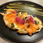 Tostadas Salmón y Eneldo