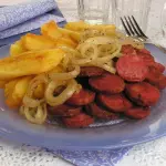 Executivo Calabresa com mandioca