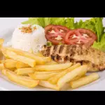 Filete de pollo + agregado+ensalada