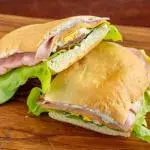 BOCATA CANADIENSE