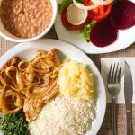 Filé de Frango Acebolado
