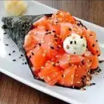 Temaki CUBOS Salmão PREMIU (1 UND)
