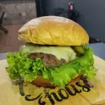 Pickles Burger