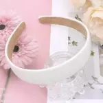DIADEMA DE SATÉN BLANCA
