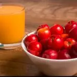 Suco de acerola