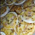 BANDEJA DE 50 MINIPIZZAS