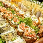 50 piezas de sushi