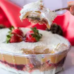 Torta na Travessa- Ninho com Morango