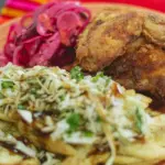 Ala Frita con Tajadas