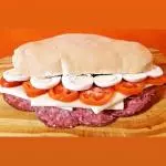 SALAME, QUESO, TOMATE Y HUEVO