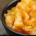 Dulce de piña en trozos