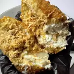 Coxinha de frango com requeijão