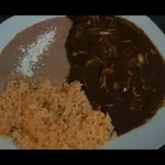 MOLE CON POLLO