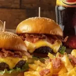 2X TUDO DUPLO +Fritas +Frutuba2L