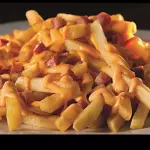 Batata frita c/cheddar e bacon