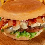 Xis catupiry e bacon
