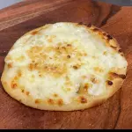 Mussarela com Alho