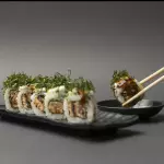 URAMAKI SKIN (6 peças)
