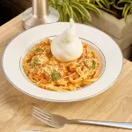 PASTA RÚSTICA CON BURRATA