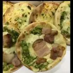 Esfiha Brócolis com Bacon