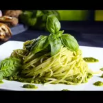 SPAGHETTI AL PESTO