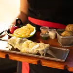 Baby beef gratinado con vegetales