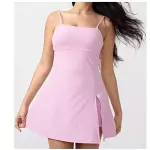 Vestido de escote rosa