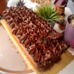 Cake de Almendra, avena y dàtiles