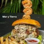 Mar y Tierra Burger  ⭐️⭐️⭐️