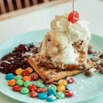 Waffle de vainilla con helado