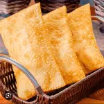 Pastel ,calabresa com queijo