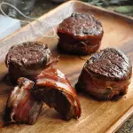 MEDALLONES DE FILET MIGNOM CON BACON
