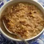 "Hirissa" (ensopado trigo e frango)