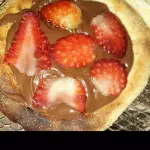 ESFIHA CHOCO PRETO C/ MORANGO