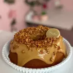 Caseiro com cobertura Doce de leite