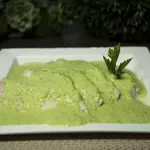 FILETE EN CREMA DE CHILE POBLANO