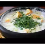 Changua o Caldo de Huevo