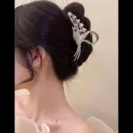 Garra de pelo con diamante