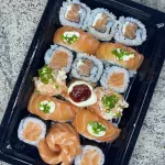 18 Peças de Salmão