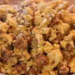 Huevos con chorizo