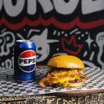 DOBLE BACON + LATA DE PEPSI