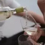 Taça de vinho branco