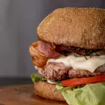 HAMBURGUER CUPIM