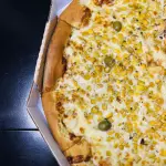 Pizza Mussarela Com Milho Verde