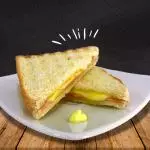Sándwich Clásico