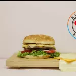 Hamburguesa Suiza (3 quesos)