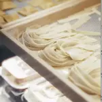 Linguini frescos al huevo