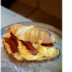 Sandwich de Croissant Americano