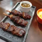 Mini espetos de cowboy steak