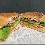 04-Burguer Salada